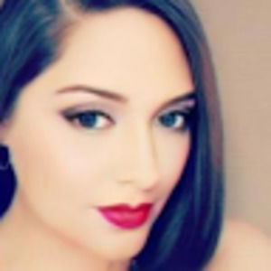 Meet your Posher, Perla